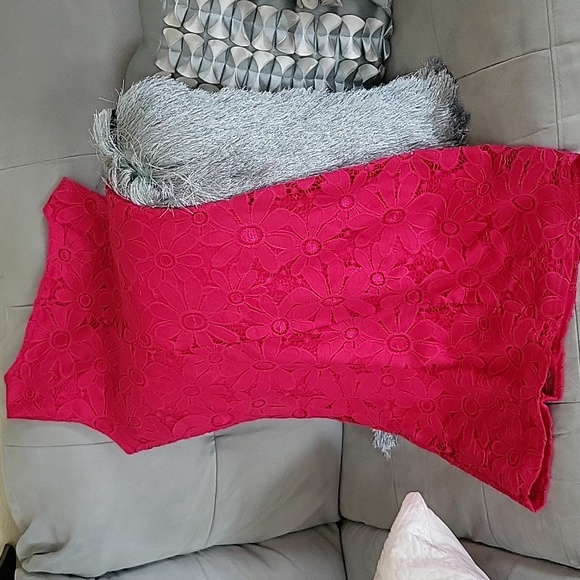 Hot Pink Dress w/necklace! Super Cute - Picture 3 of 4